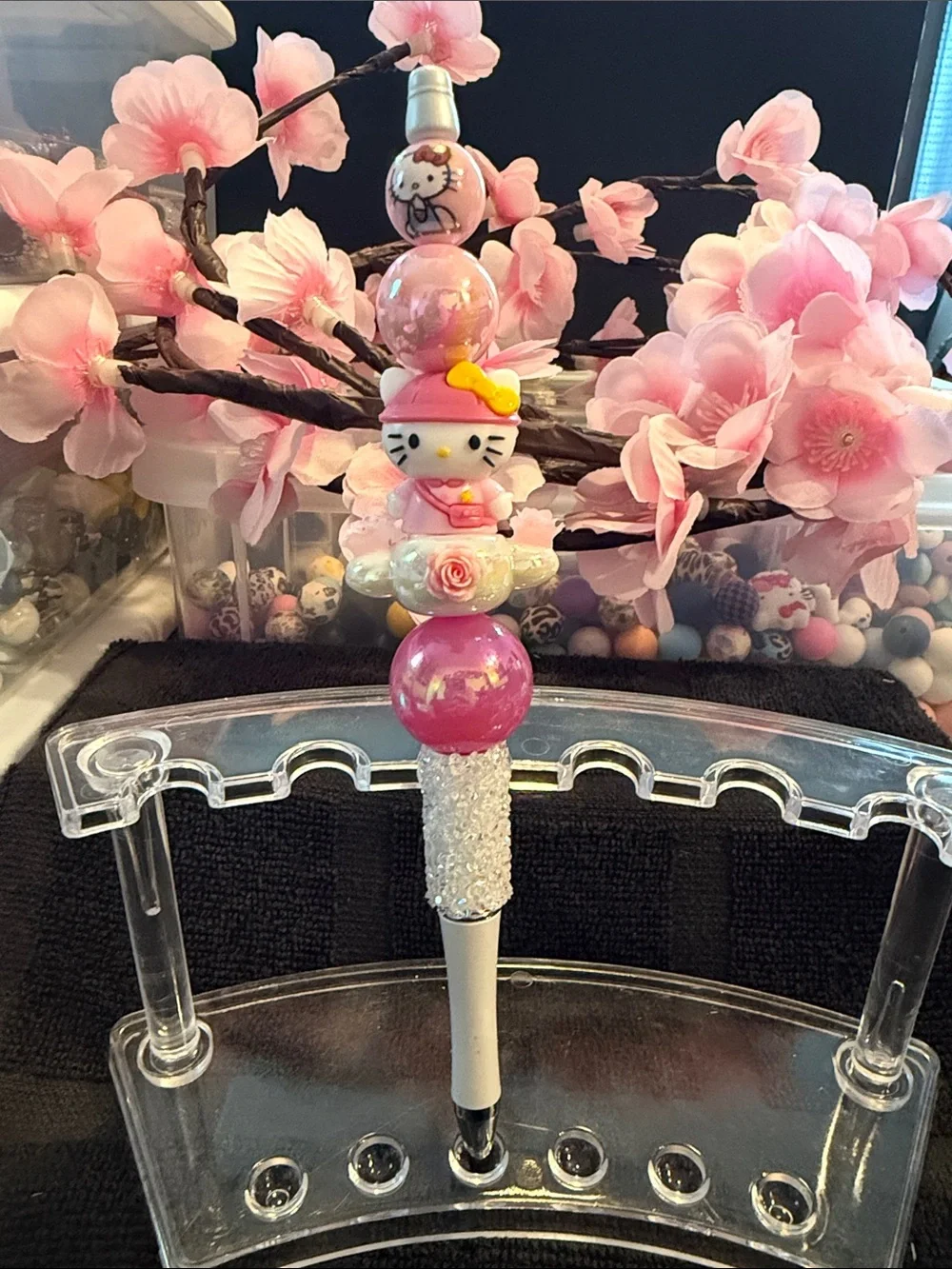Hello Kitty Pink Beaded Decorative Pen